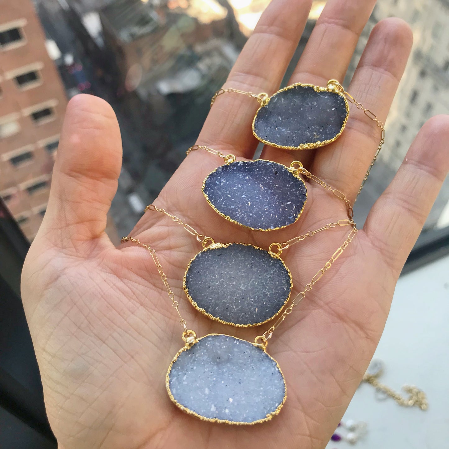 Perry Pendant Necklace
