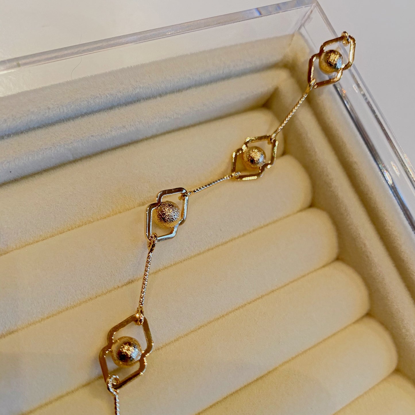 Goldie Lariat Necklace