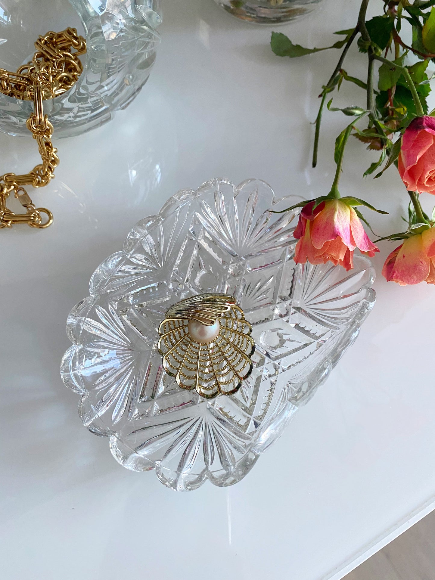 Vintage Glass Clam Catchall