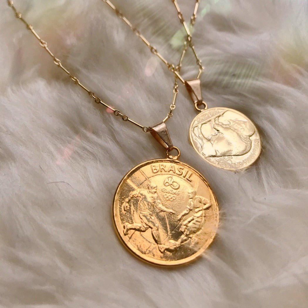 gold coin neklace with 20" goldfill bar chain