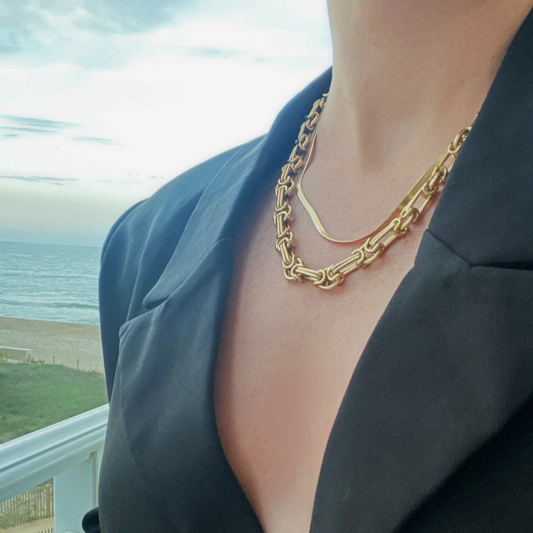 Rachel Mulherin thick gold Drew necklace with gold snake chain
